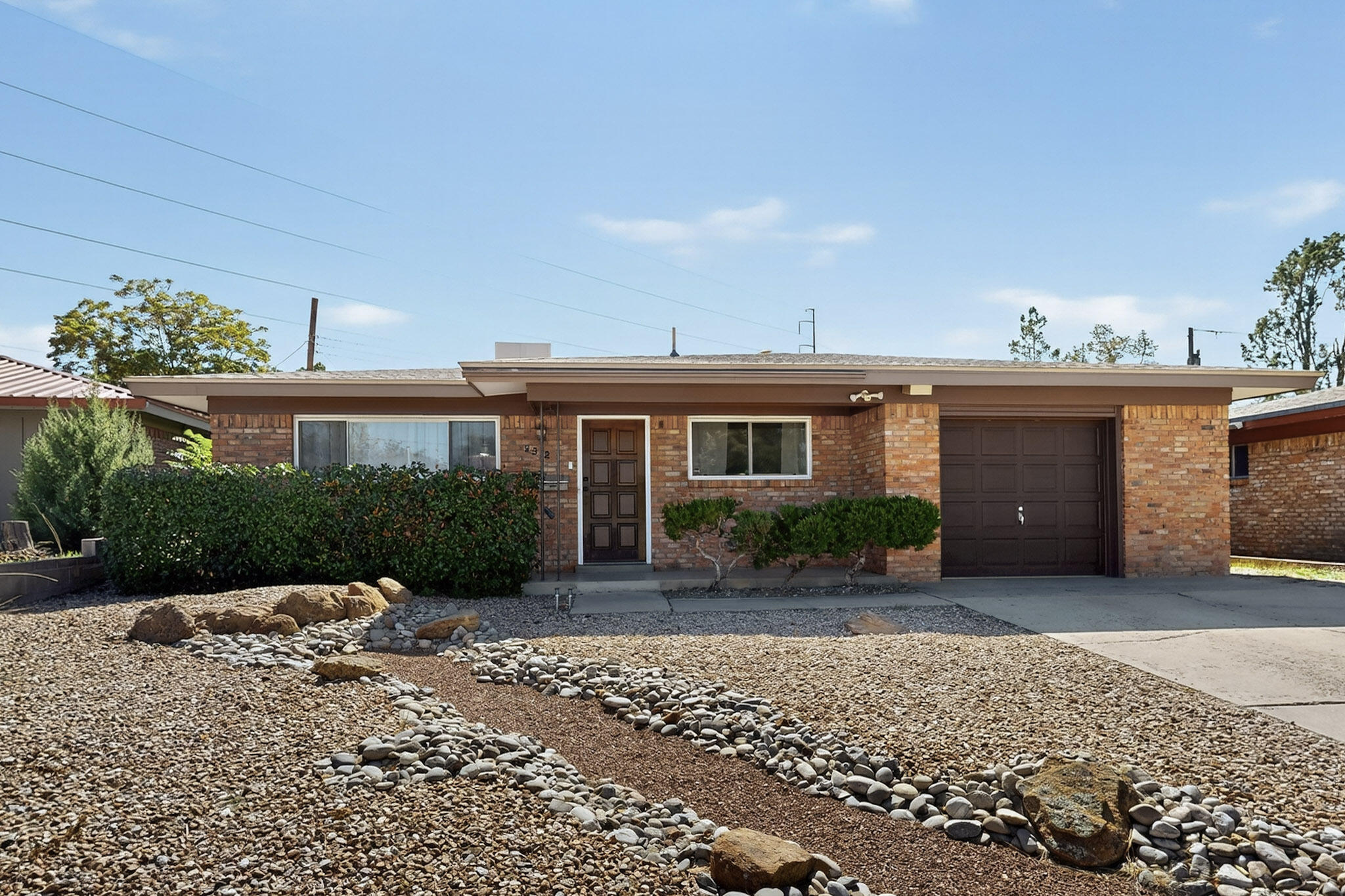 8312 DELLWOOD Road NE - Main Image