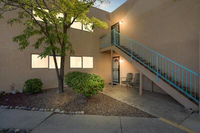 4703 COUNTRY CLUB Lane NW H-1, Albuquerque 