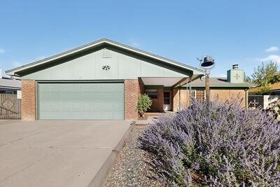 10004 CLEARWATER Court NW, Albuquerque