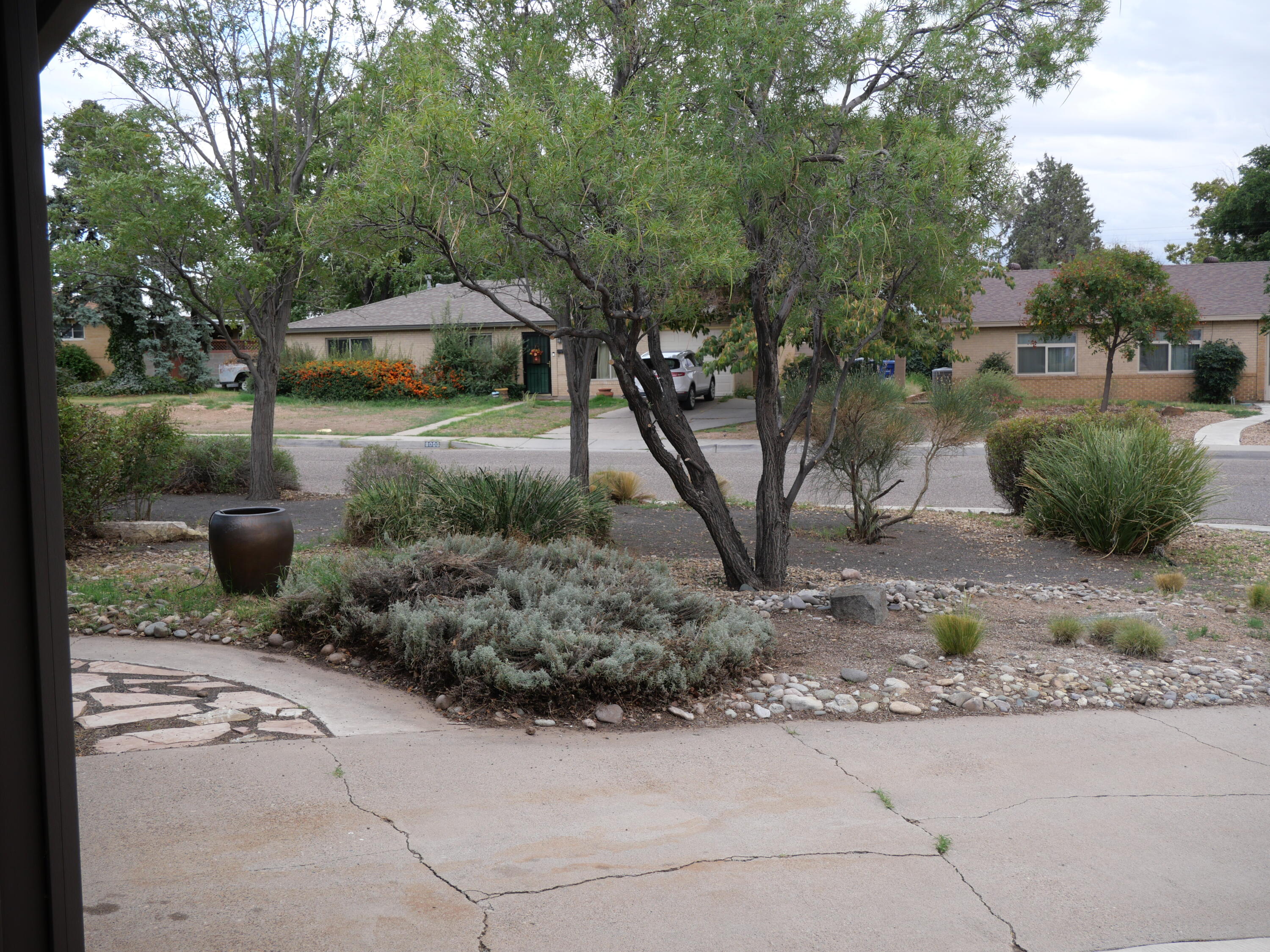 1902 INEZ Drive NE - Main Image