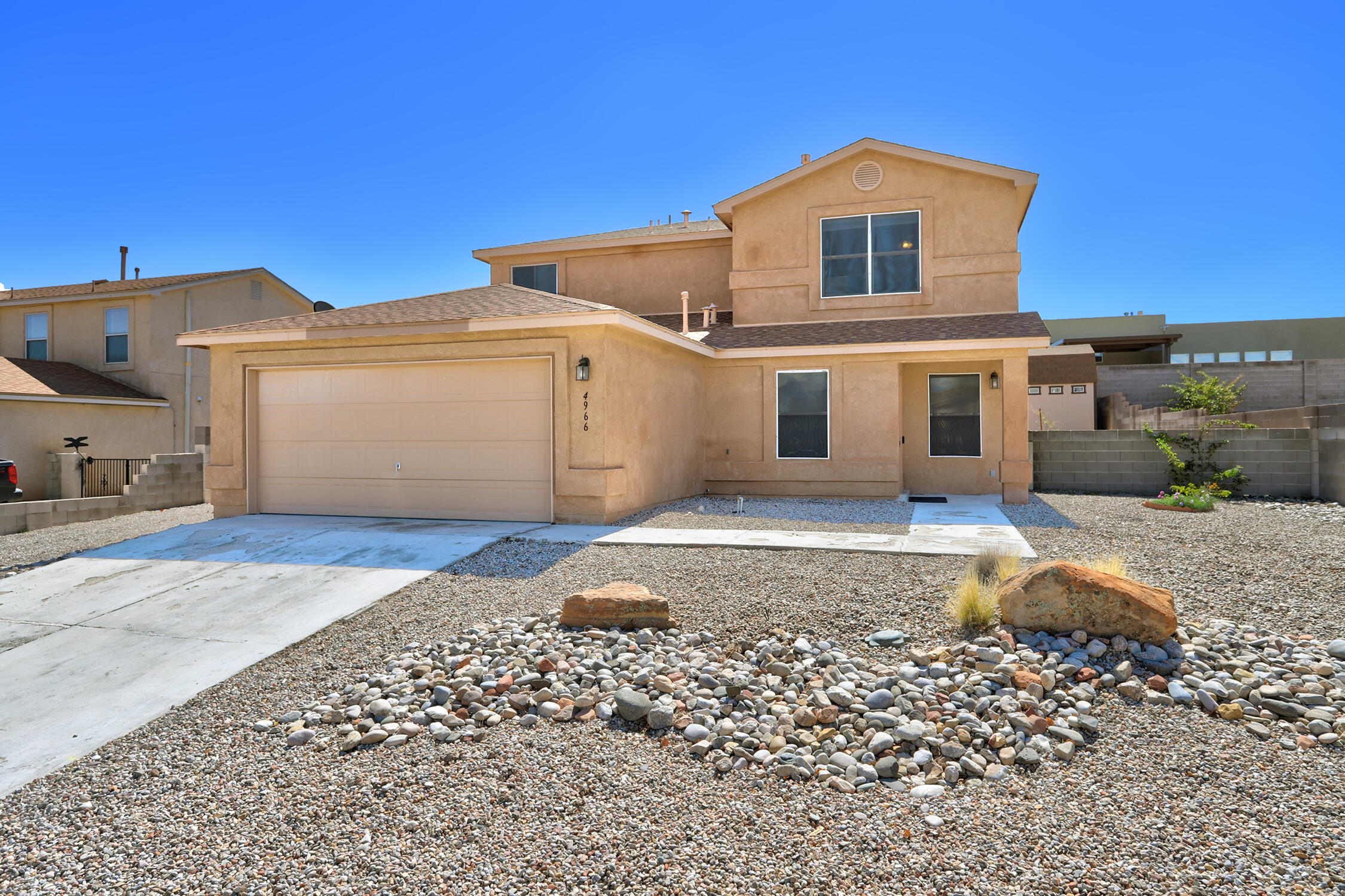 4966 DREAM DANCER Drive NE - Main Image