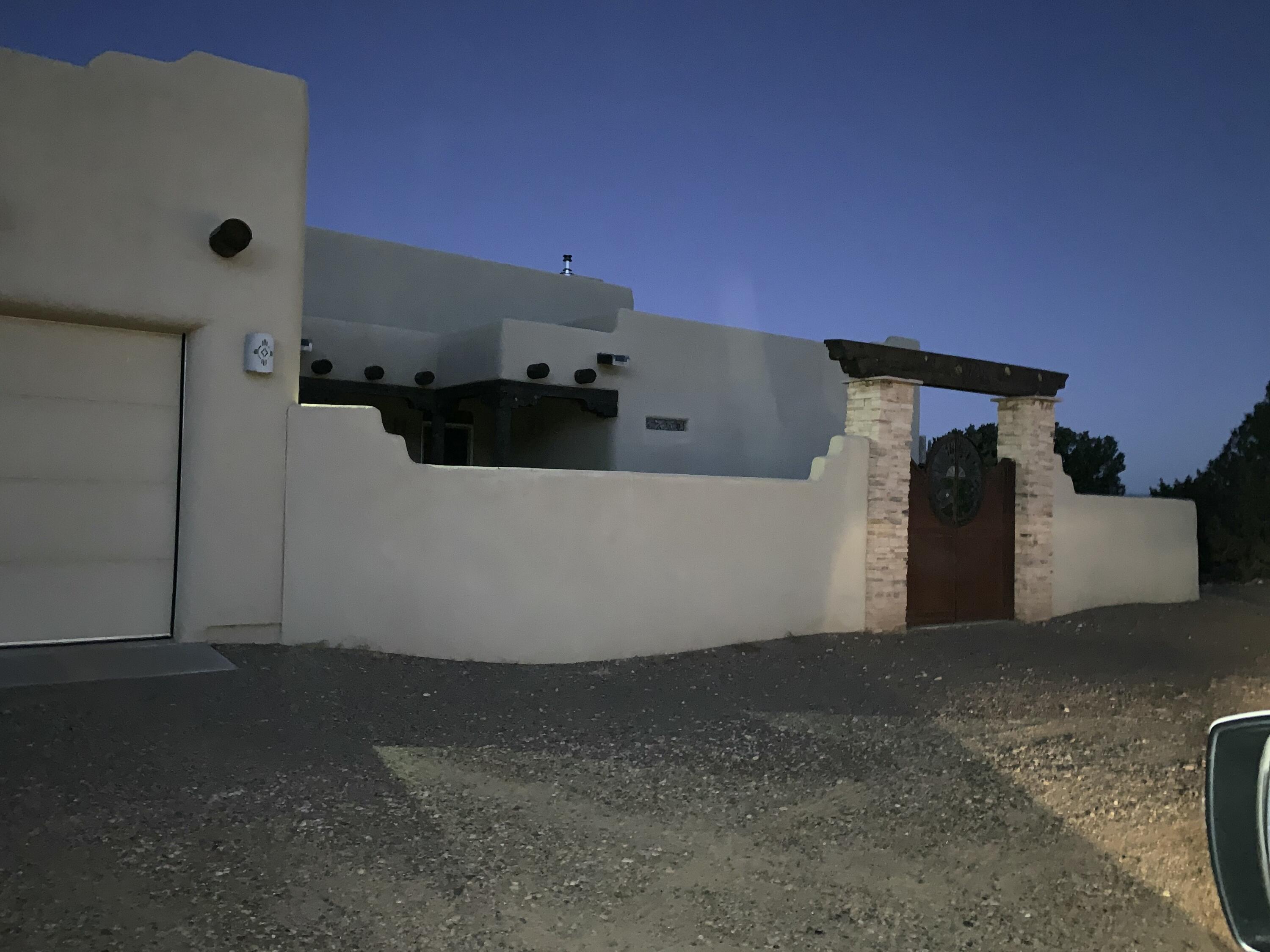 8 PALOMAR Road - Main Image