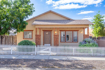 34 CRAFTSMAN Road, Santa Fe 