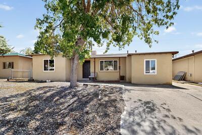 2904 Hyder Avenue SE, Albuquerque