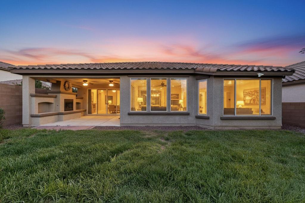 1915 Redondo Peak Drive NW - Main Image