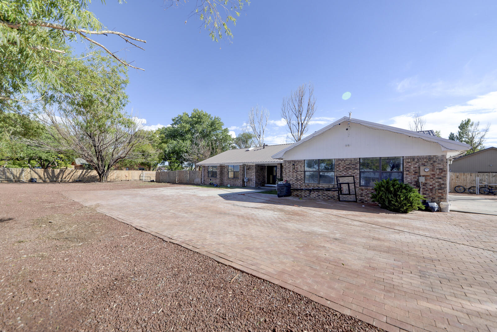 712 SALIDA SANDIA SW - Main Image