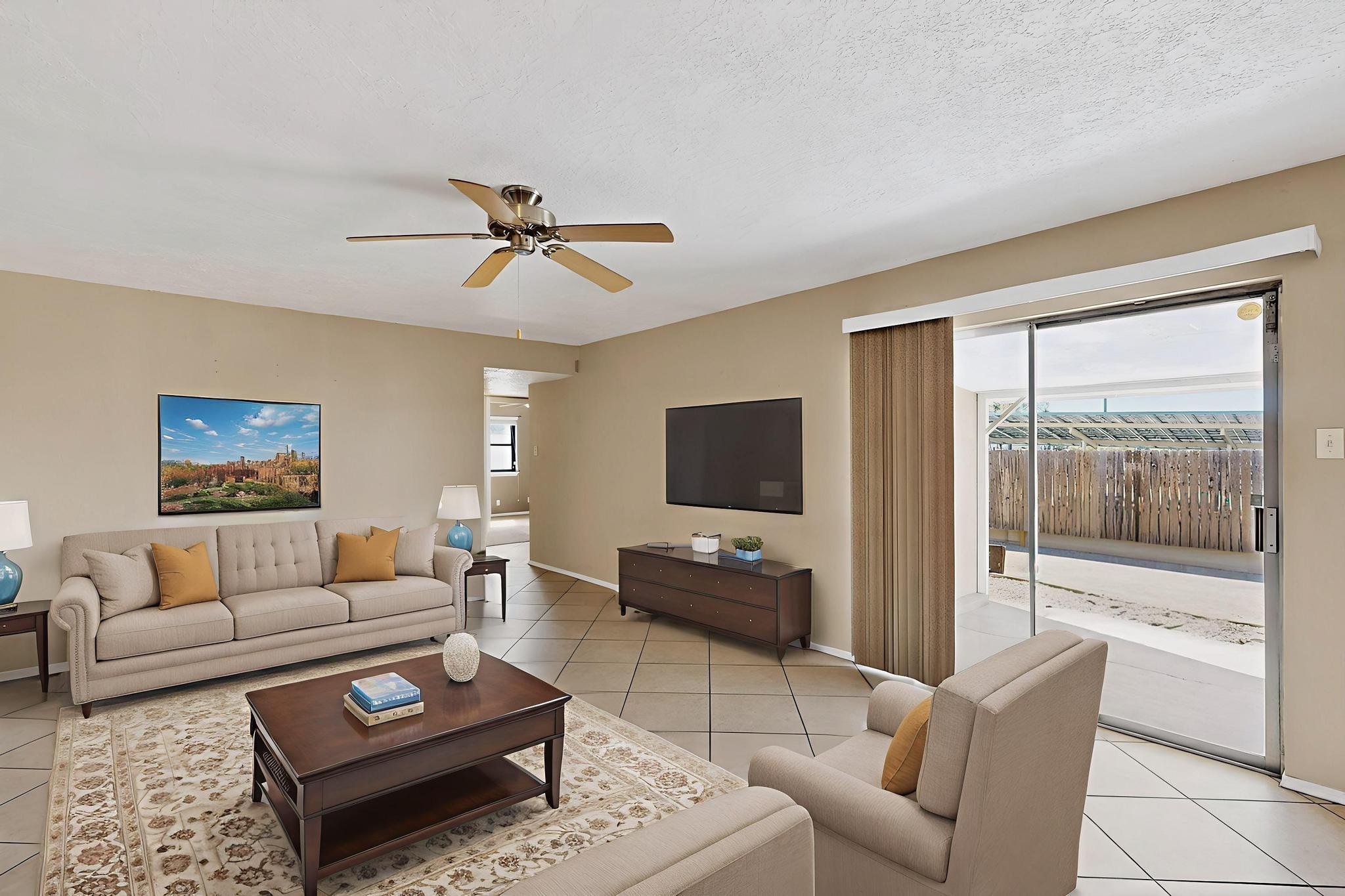 8228 RUIDOSO Road NE - Main Image