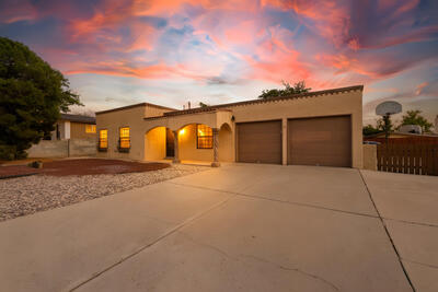 3824 Tracy Street NE, Albuquerque