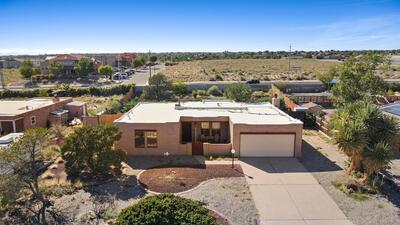305 Summer Winds Drive SE, Rio Rancho