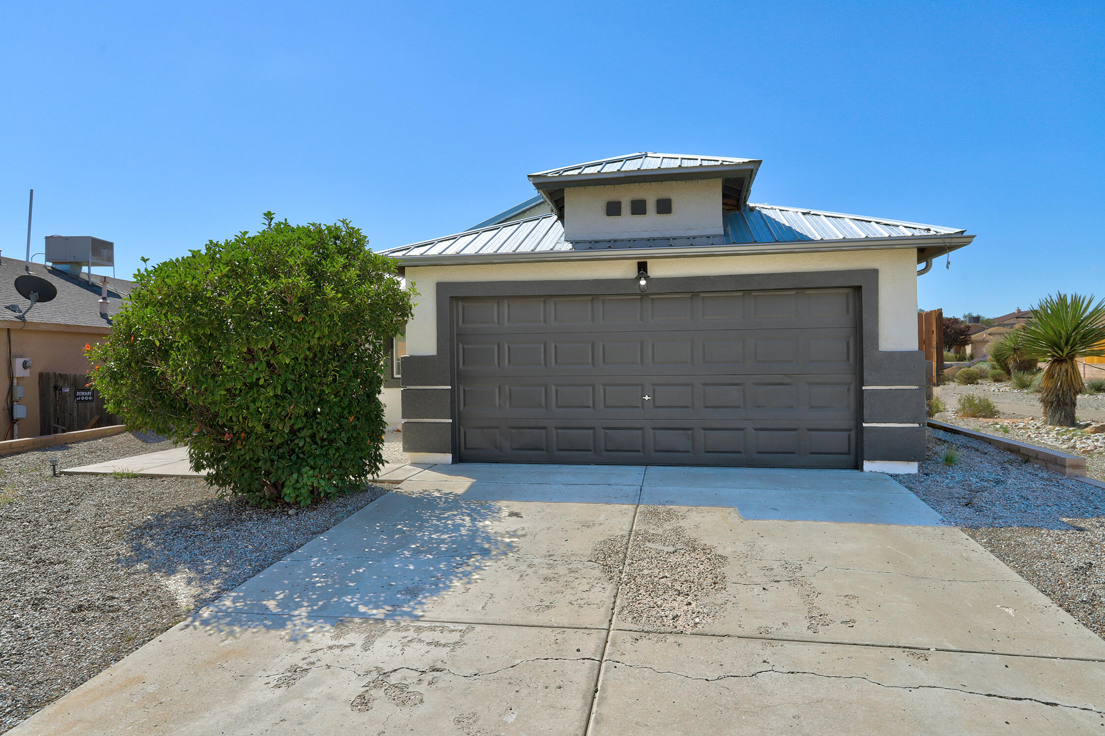 6944 ANGELA Drive NE - Main Image