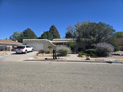 5412 MOON Street NE, Albuquerque