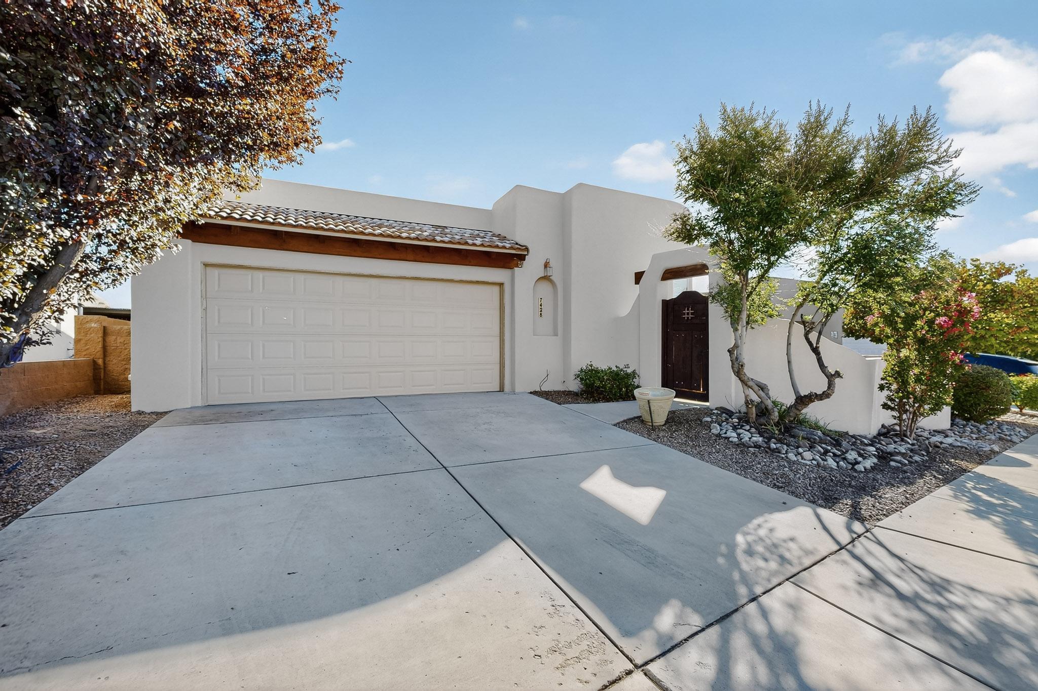 7428 PAWNEE CREEK Trail NE - Main Image