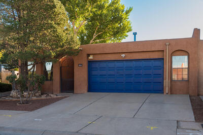 5928 KNOLLWOOD Drive NE, Albuquerque 