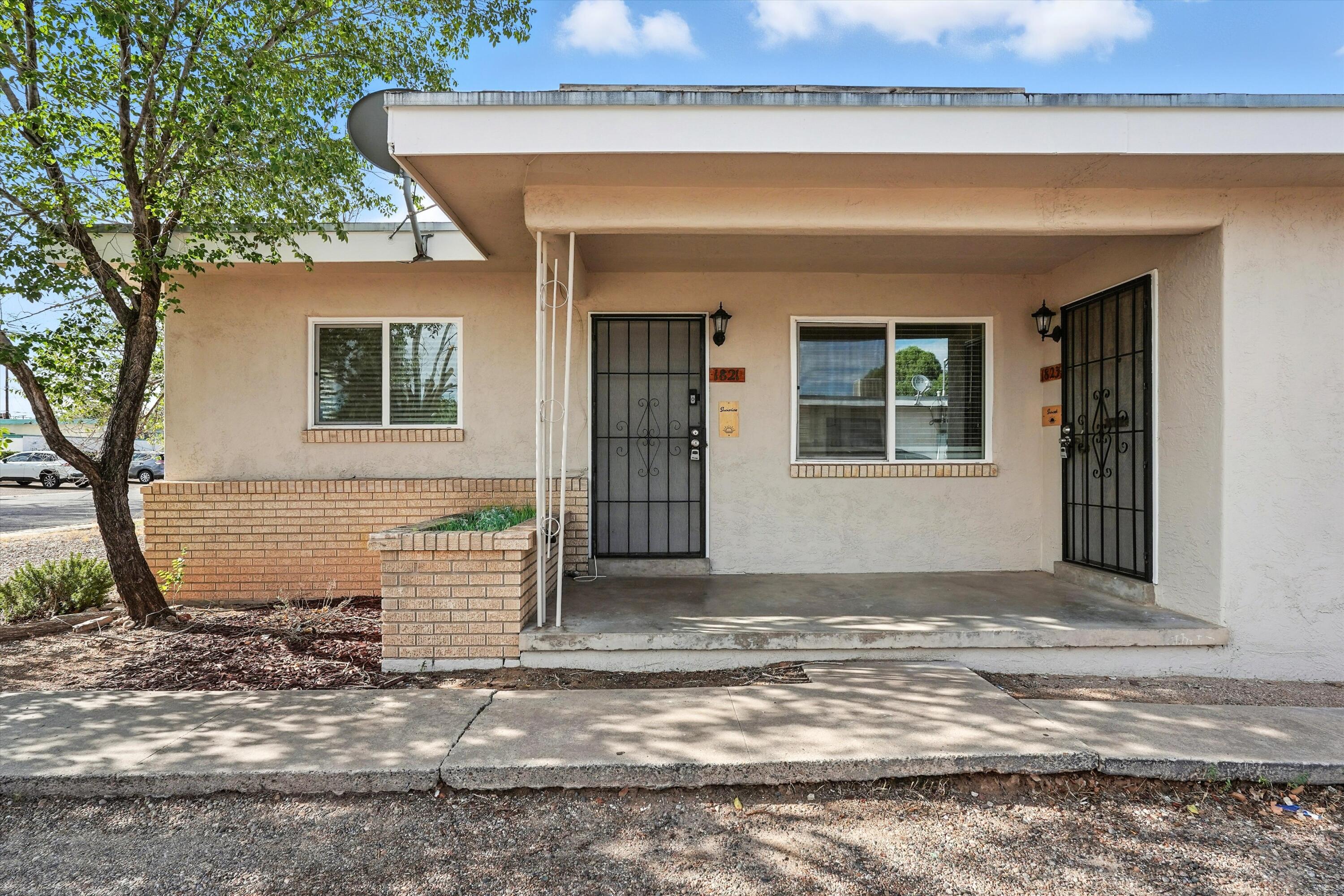 1821 Alvarado Drive NE - Main Image