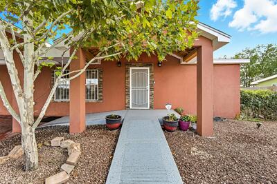 308 GORE Avenue SE, Albuquerque