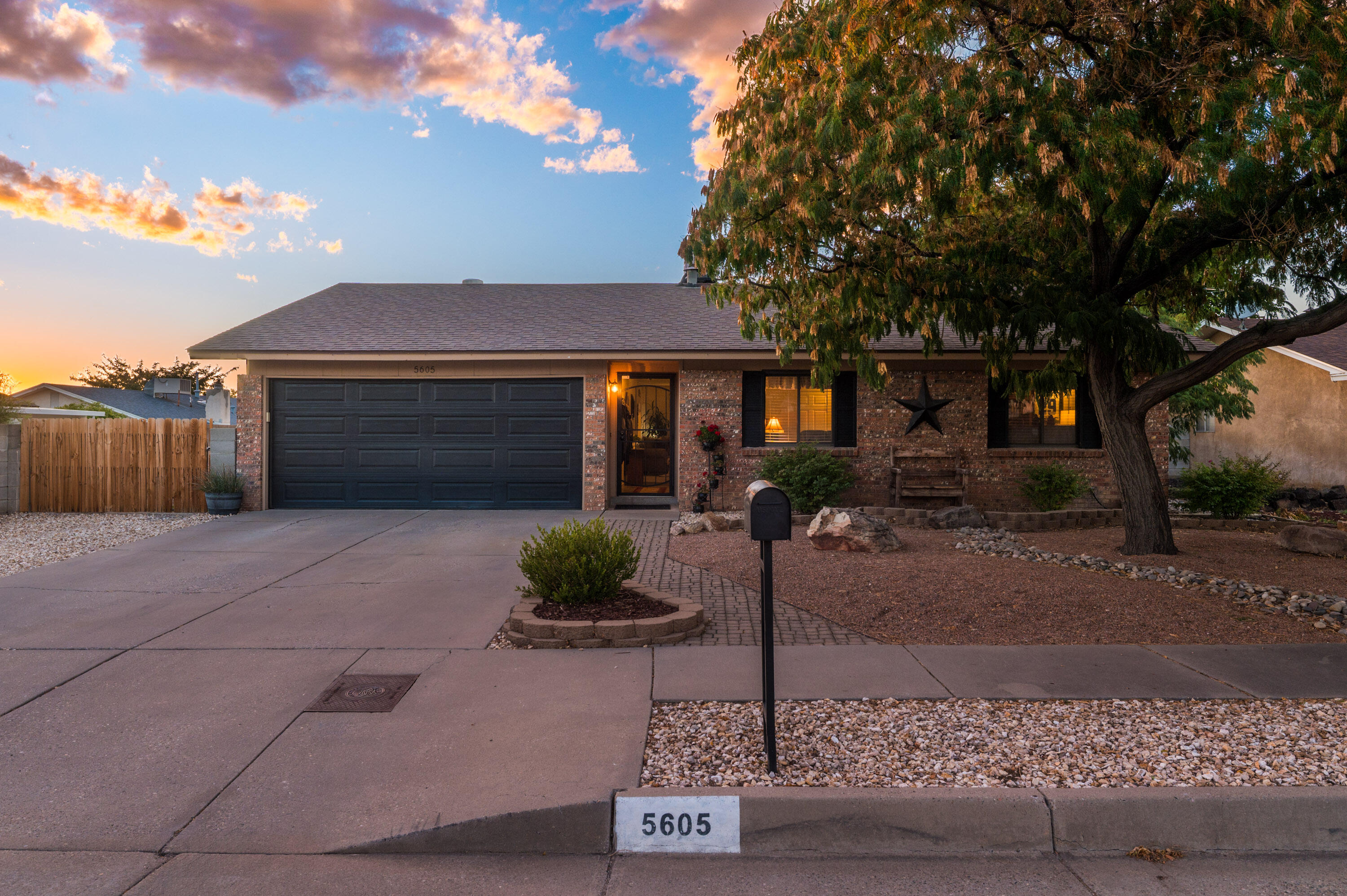 5605 Siboney Loop NE - Main Image