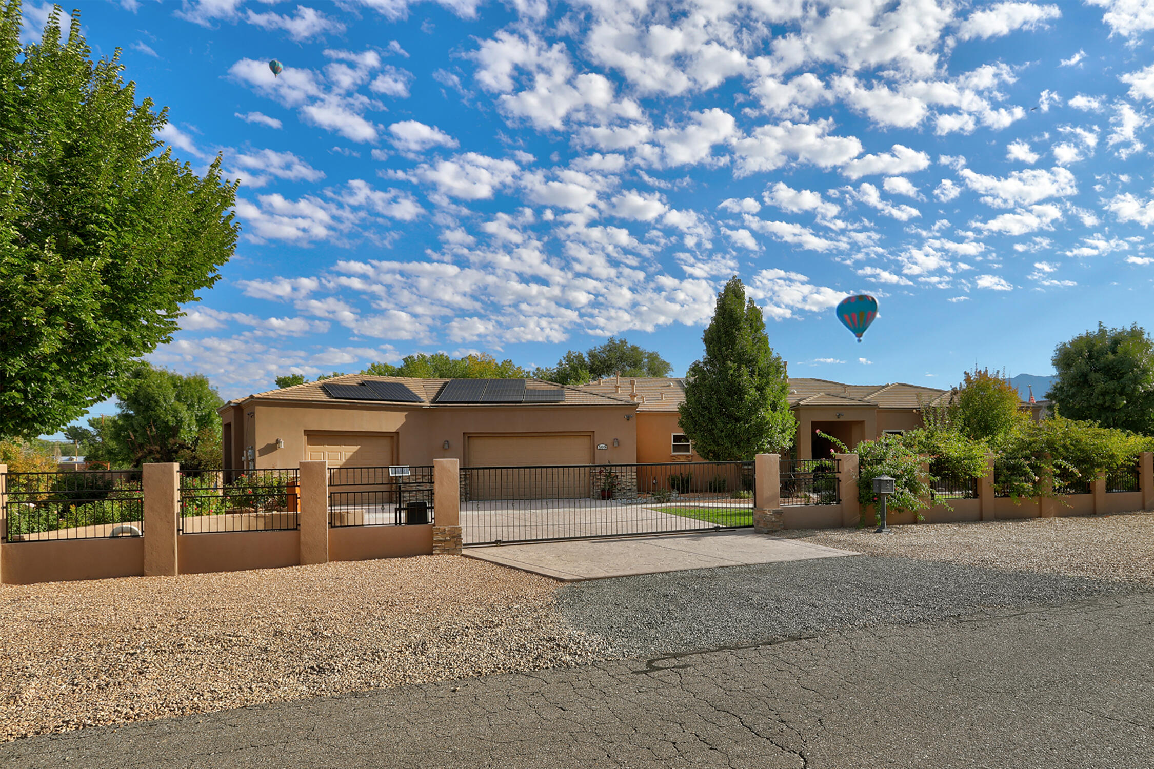 509 ROHAN Road NW - Main Image
