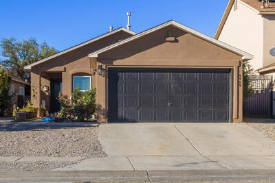 9409 DESERT PINE Avenue SW, Albuquerque