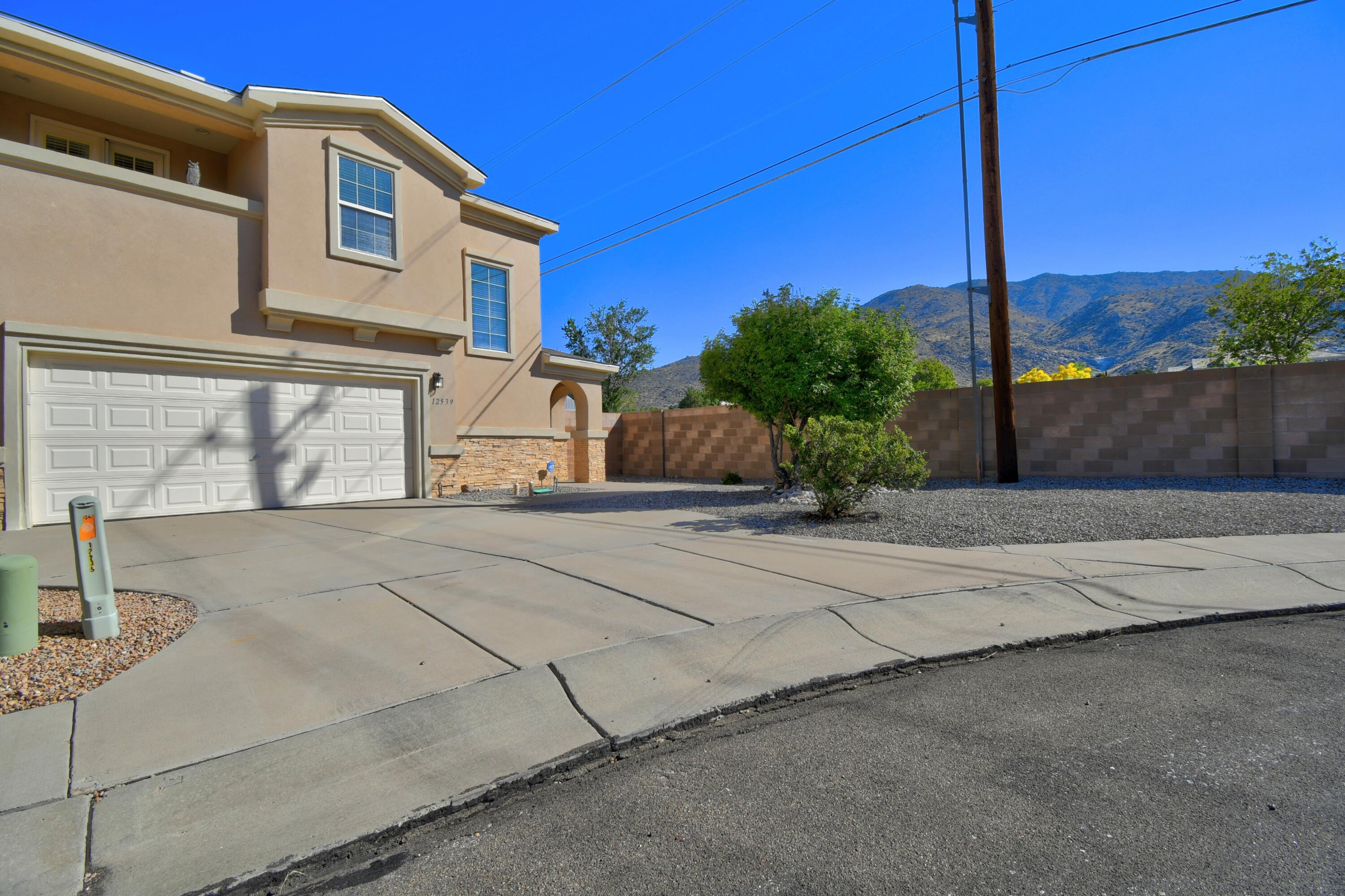 12539 WOODLAND Avenue NE - Main Image