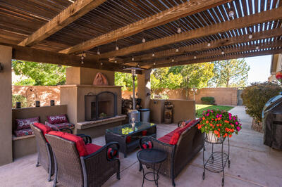 10905 NUEVA ESPANA Court NW, Albuquerque