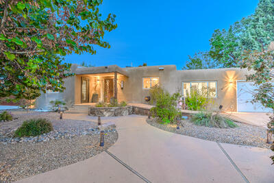6616 TIERRA Drive NW, Albuquerque