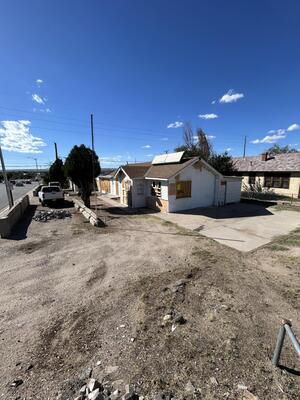 1317 EDITH Boulevard SE, Albuquerque