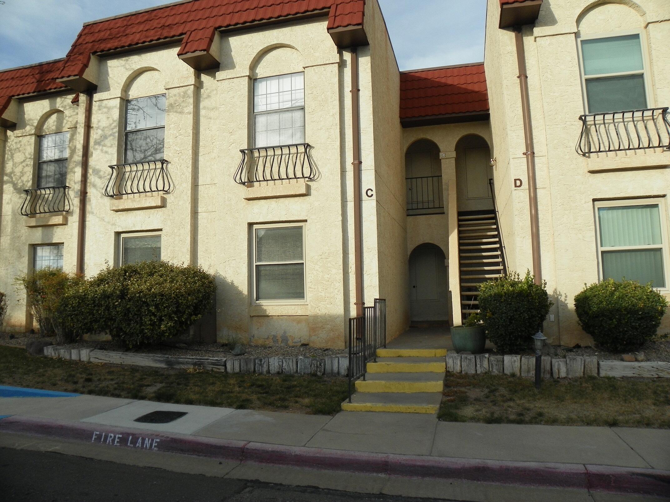 823 Country Club Drive SE 1C - Main Image