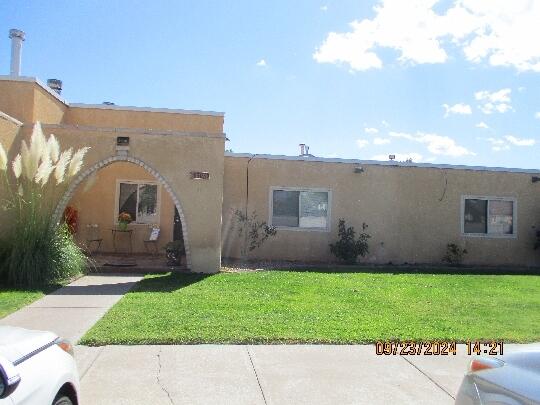 1303 Rio Rancho Drive SE D - Main Image