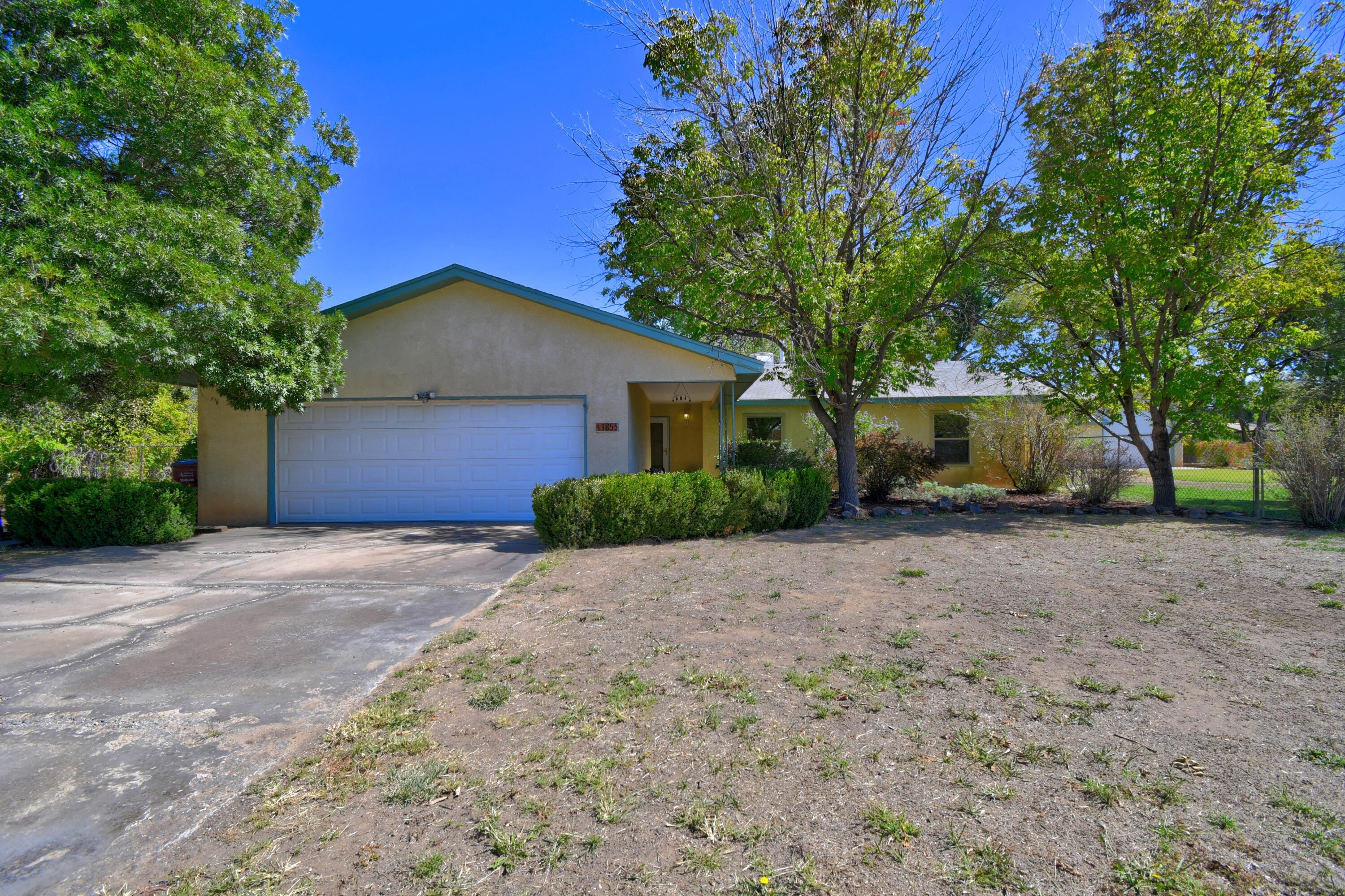 1855 MURRAY Loop - Main Image