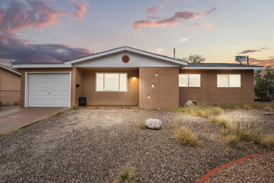 1113 MURIEL Street NE, Albuquerque