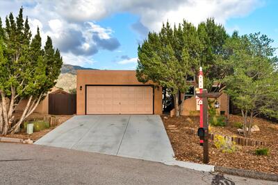 2820 TRAMWAY Circle NE, Albuquerque