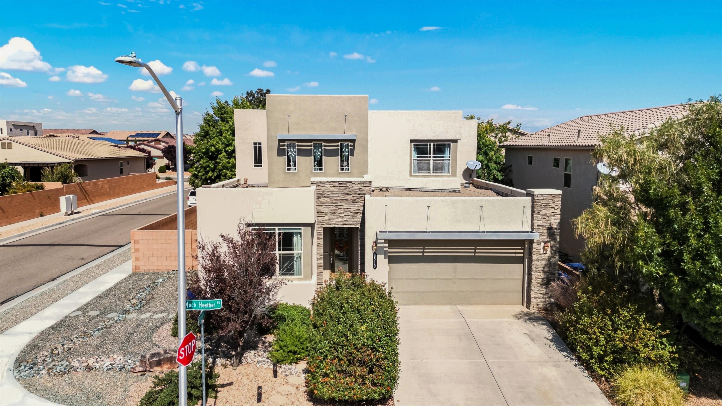 8519 Mock Heather Road NW - Main Image