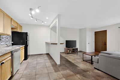 8333 Comanche Road NE 16-C, Albuquerque