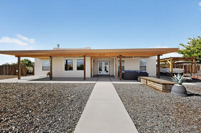 126 Mikaela Road, Corrales 