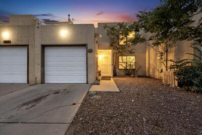 220 Shawnee Court SE, Albuquerque