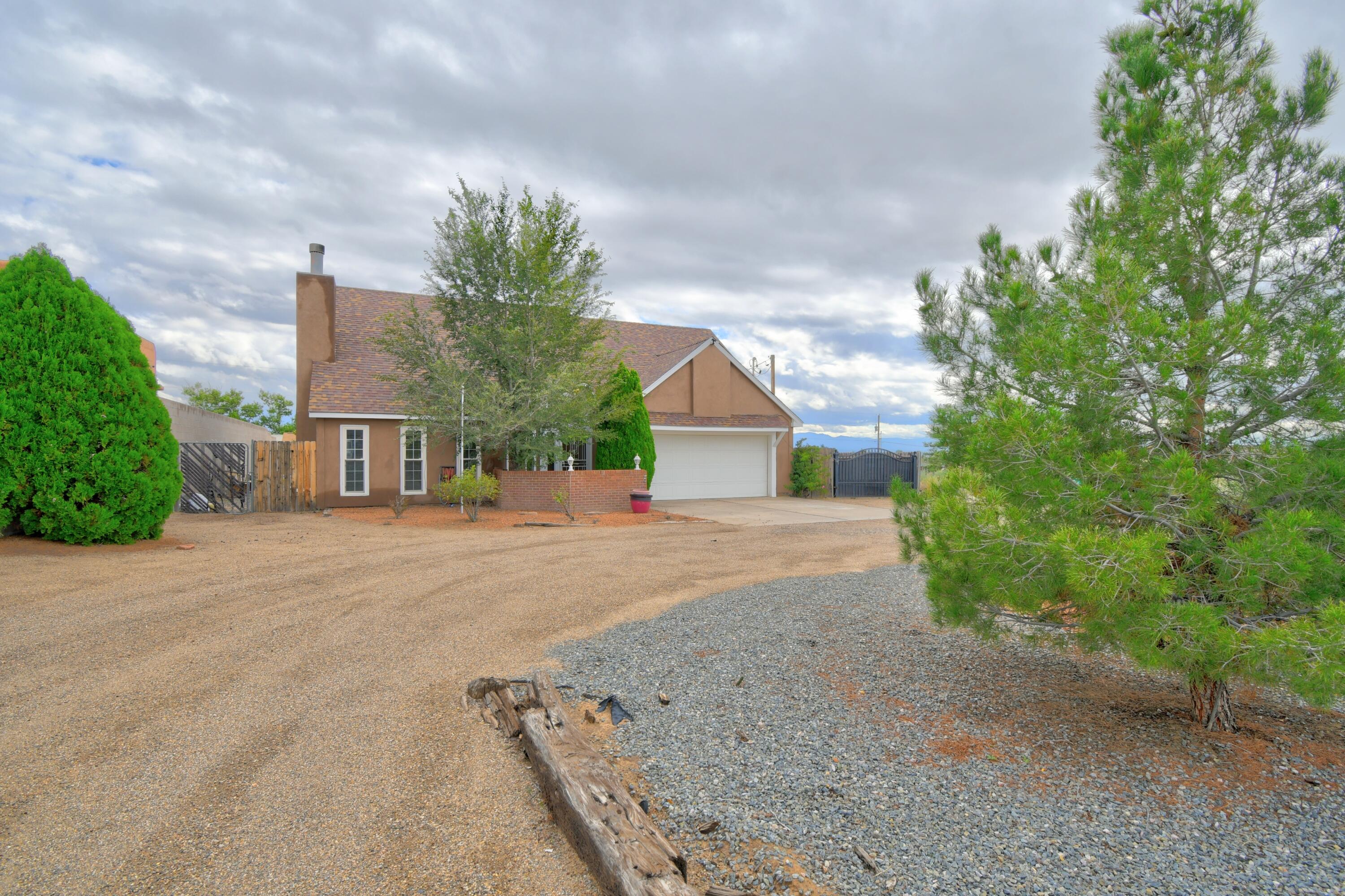 1704 Golf Course Road SE - Main Image