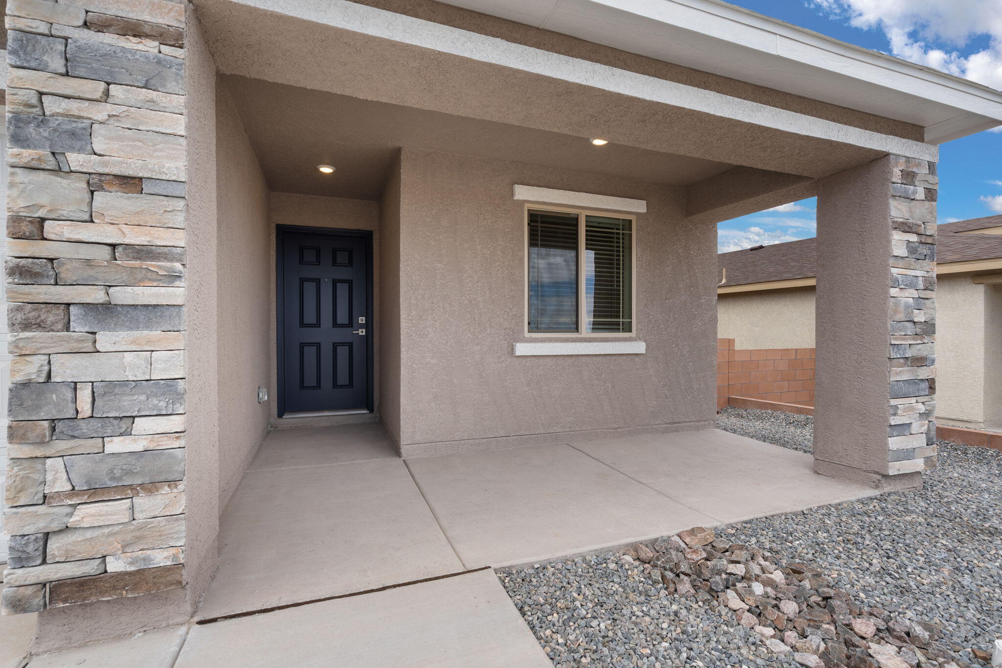 1621 Saddleback Trail NE - Main Image