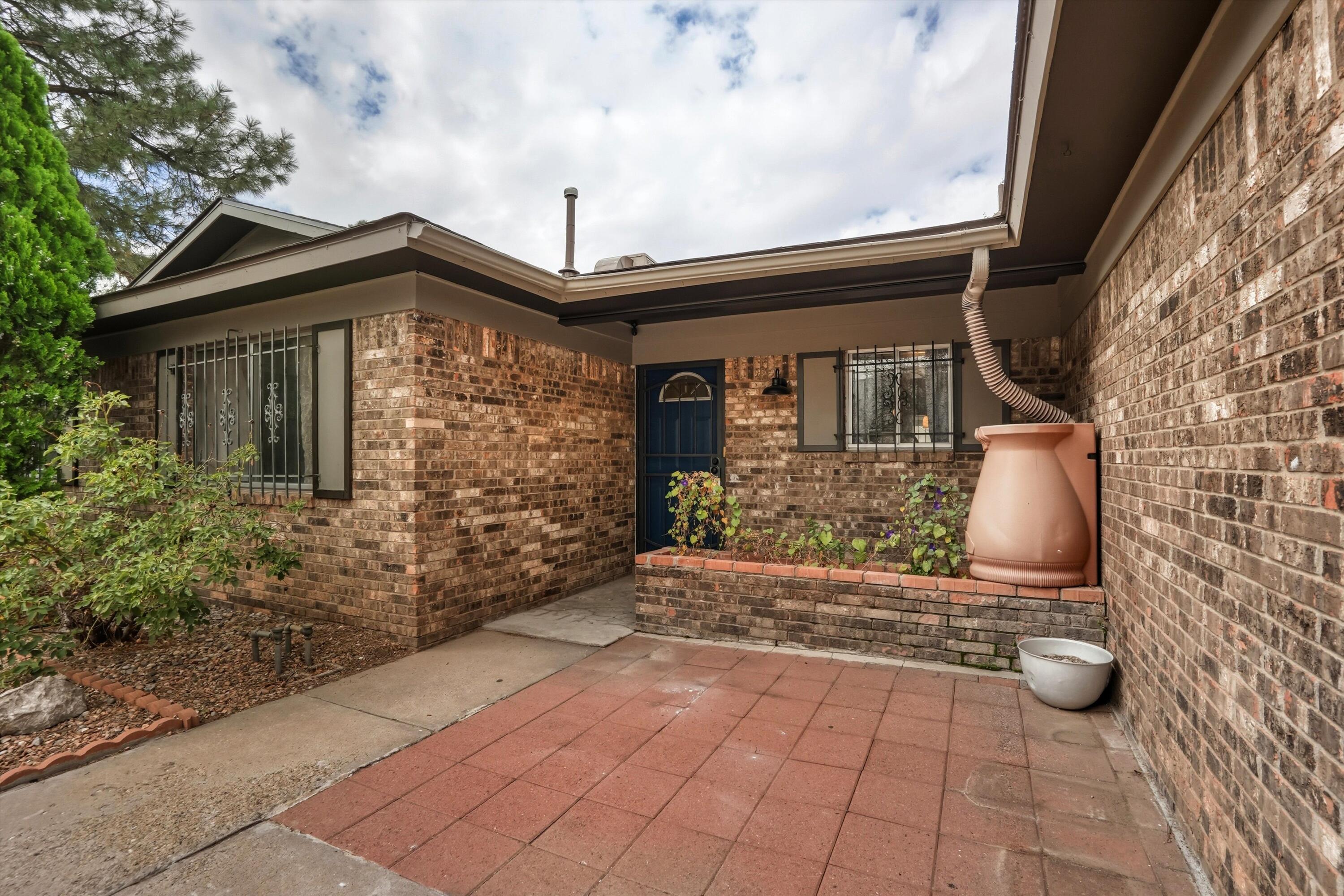 4119 Inca Street NE - Main Image