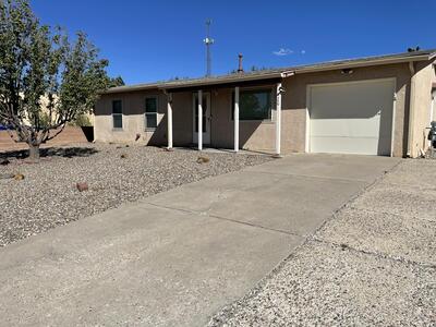 420 Shirley Street NE, Albuquerque 