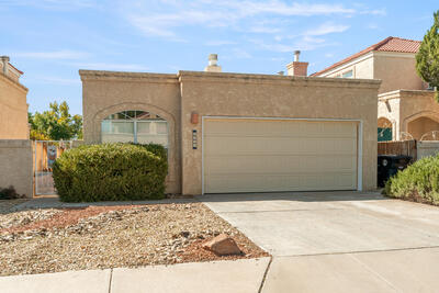 6921 El Cajon Court NW, Albuquerque 