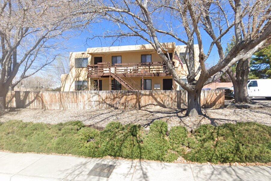 12205 HAINES Avenue NE - Main Image