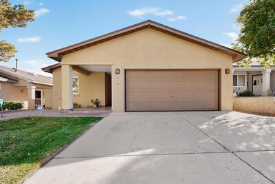 616 Sedona Meadows Drive NE, Rio Rancho 