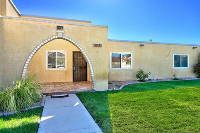 1303 Rio Rancho Drive SE D, Rio Rancho