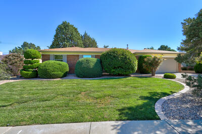 7828 Hermanson Place NE, Albuquerque