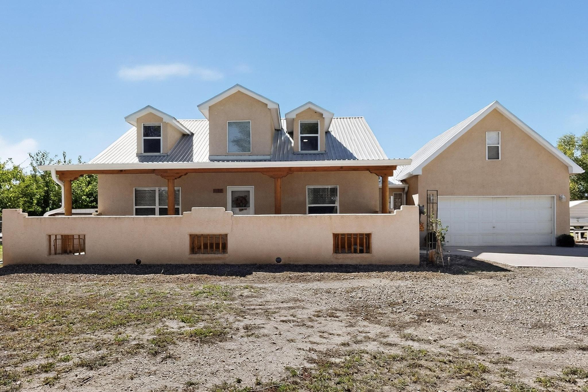 122 Valencia Road - Main Image