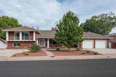 1408 Dakota Street NE, Albuquerque