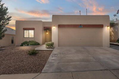 7408 Cerros Place NW, Albuquerque
