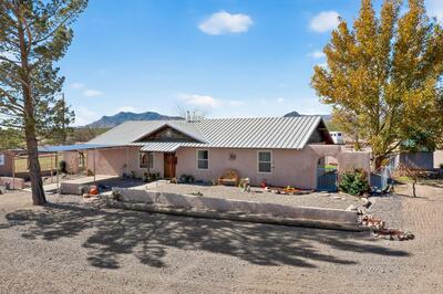 161 W Frontage Road, Lemitar