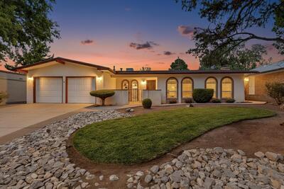 9909 CODA Place NE, Albuquerque