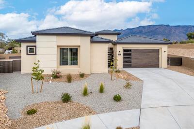 6725 Akademeia Loop NE, Albuquerque
